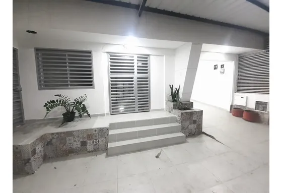 Casa En Venta 2 Niveles La Flora 162m2 8 5 2pp Cali Norte