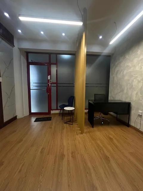 Local Comercial En Alquiler  Los Prados