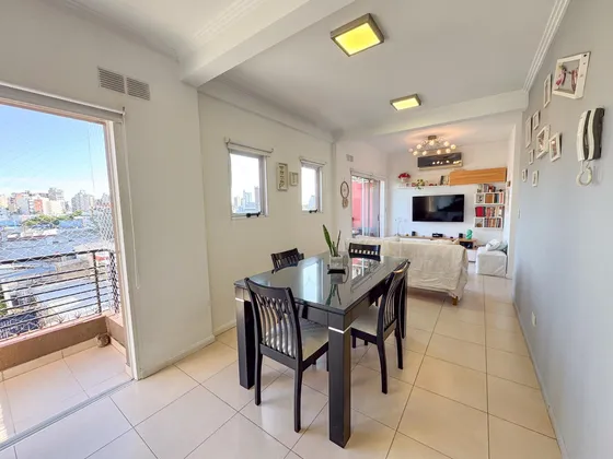 Reservado - Departamento 3 Ambientes Con Dos Balcones Al Frente En Venta - Pringles 44 - Lanús Oeste