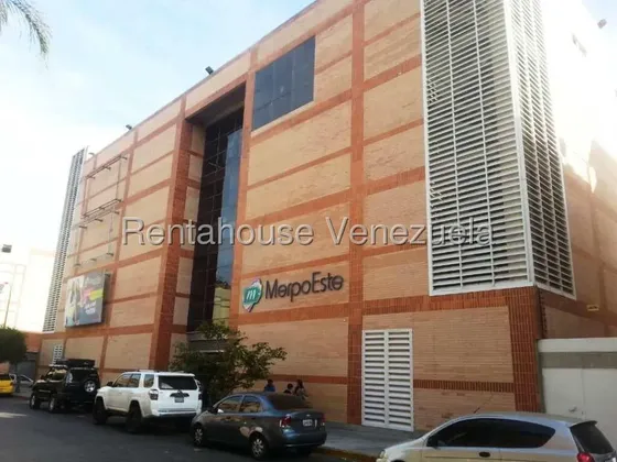 Ss: Alquila Local 27-468 En Chacao De 6.97 M2