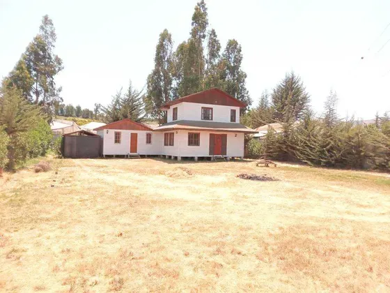 Casa Con Gran Terreno En Los Laureles (169866)