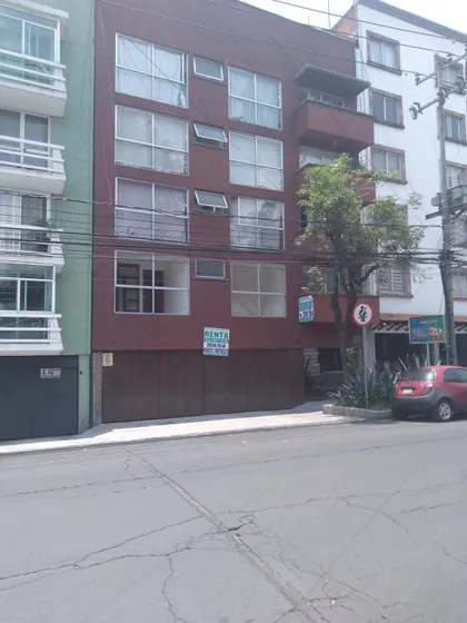 3 Recamaras 2 Baños 1 Estacionamiento Col. Alamos 