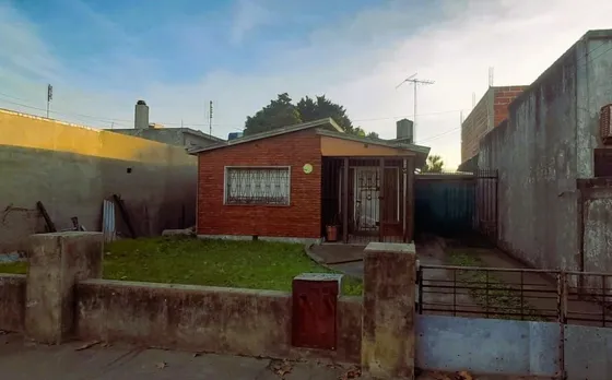 Casa Chalet  En Venta Ubicado En Turdera, Lomas De Zamora, G.b.a. Zona Sur