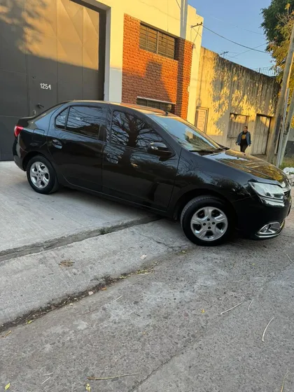 Renault Logan 1.6 Privilége Plus 105cv Nac