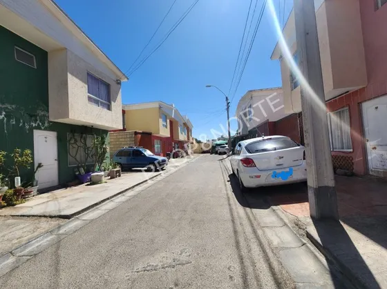 Se Vende Casa En Condominio