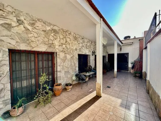 Casa Interna Única - Acepta Inferior