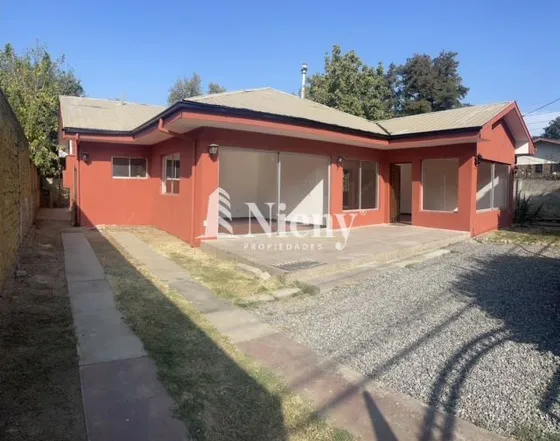 Casa En Arriendo De 4 Dorm. En Graneros