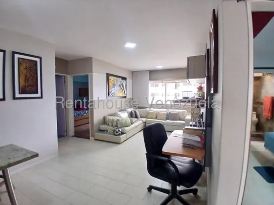 Bonito Y Cómodo Apartamento En Guaicay  #25-23824