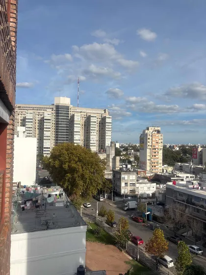 Clinicas 280 M2 Padrón Único 1 Planta Cochera Gran Fondo