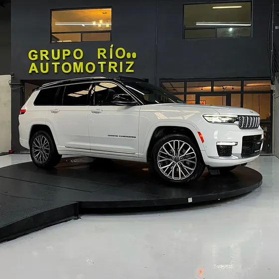 Jeep Grand Cherokee 5.7 V8 L Summit 4x4 At