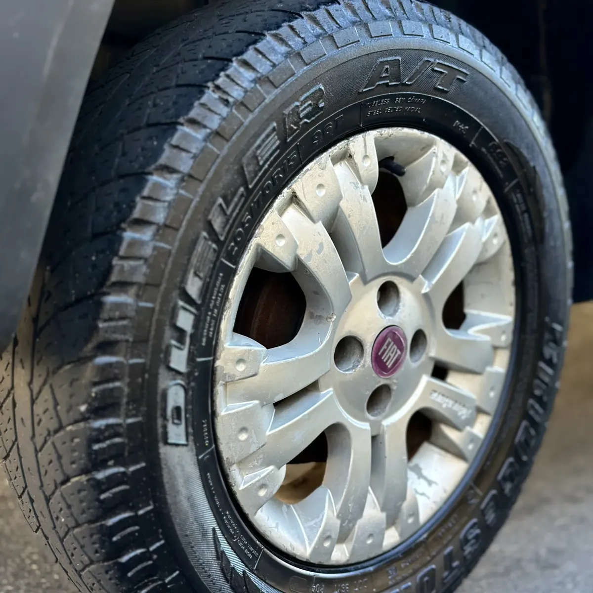 Fiat Strada 2010 1.8 Adventure Locker Ce Flex 2p — foto 7