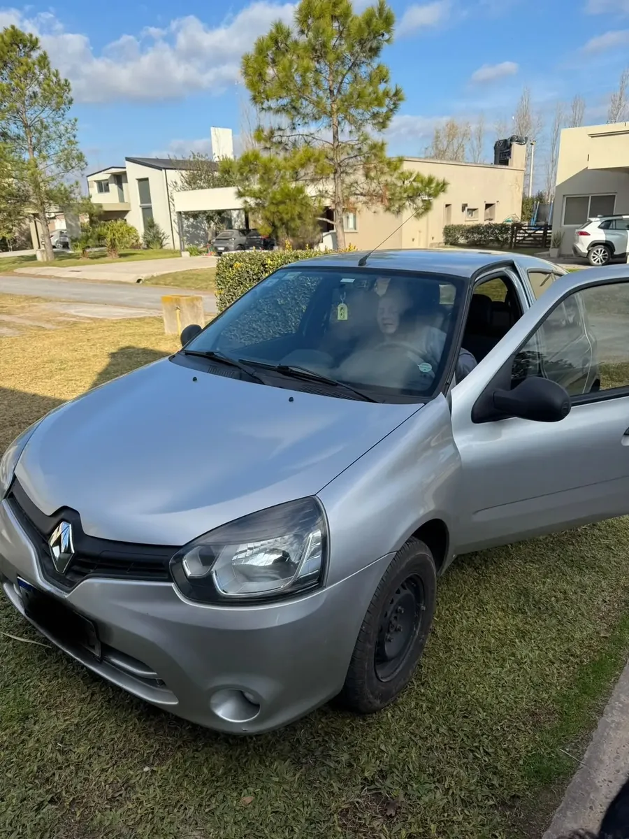 Renault Clio 1.2 Mio Confort Pack 5P