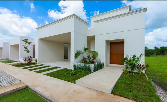 Casa De Una Planta Al Norte De Mérida, Conkal