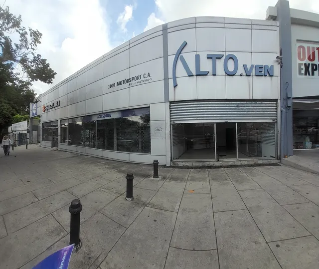 Se Alquila Local - Concesionario 950m2 Chacao