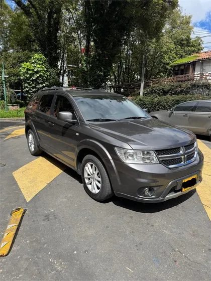 Dodge Journey 2.4 Sxt Fl