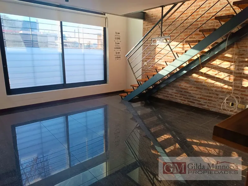 Loft Duplex De 1 Dormitorio, 2 Baños En Alquiler En Diamantis Plaza, Buceo
