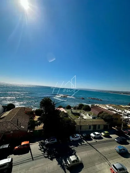 Departamento En Venta 4/d 3/b. En Algarrobo A Pasos Playa