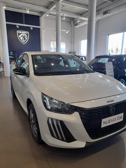 Peugeot 208 1.6 Allure