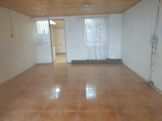 Casa De 2 Dormitorios En Villa Marsellesa, Molina