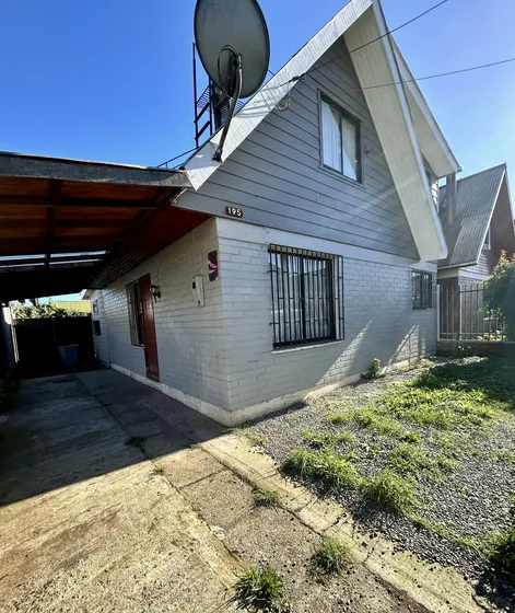 Vendo Casa Excelente Ubicación 4d, 3b Con Patio Y Antejardín
