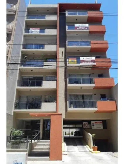 Excelente Dpto 2 Amb Fte. A Estacion Con Piscina