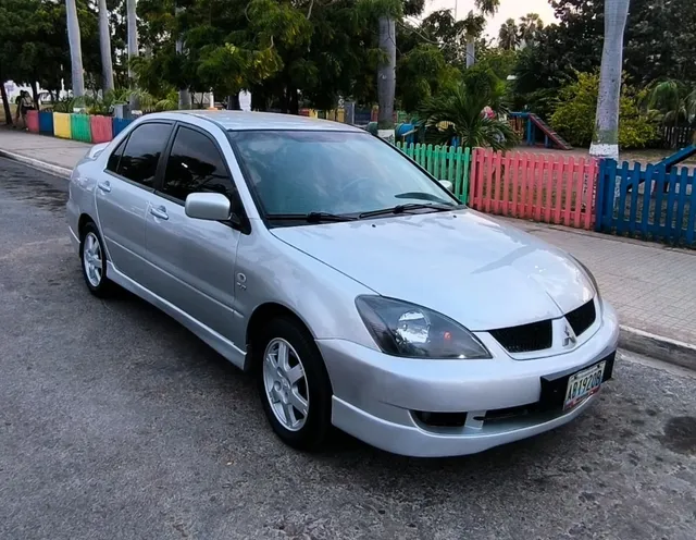 Mitsubishi Lancer Touring 2.0l