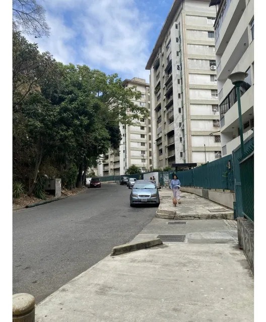 Se Alquila Apartamento  De 84,5 M2 En Colinas De Bello Monte