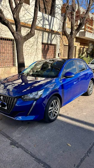 Peugeot 208 1.6 Allure
