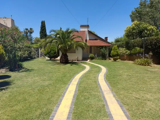 Casa Quinta En Alquiler/venta En Barrio El Trebol, Ezeiza