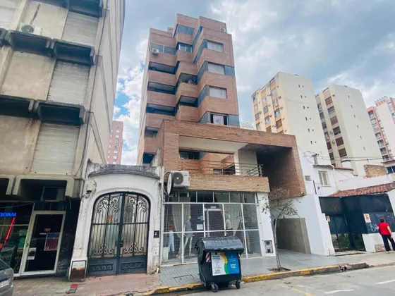 Venta Departamento 1 Dormitorio Alberdi 2 Terrazas
