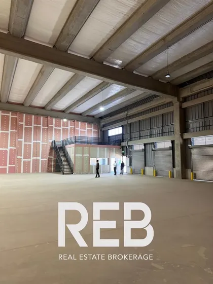 Arriendo Bodega Con Oficina - Infraestructura Y Seguridad