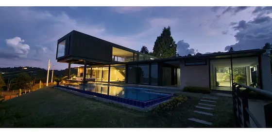 Casa En Arriendo En El Escobero
