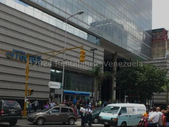 Oficina En Alquiler El Recreo 24-17917