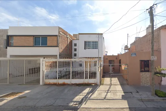 Casa, En Venta En Los Arrayanes, Guadalajara, Jalisco 