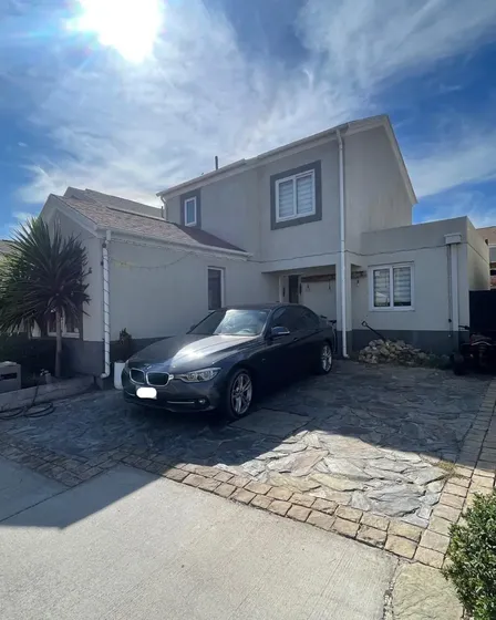 Casa Sólida 90 M2, 3 D, Cond. Laguna Del Sol, Padre Hurtado