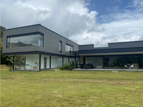 Casa En Llanogrande Antioquia