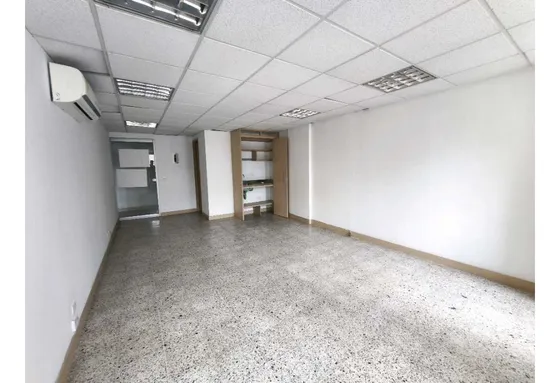 28m2 Oficina Arriendo Centro Medellin