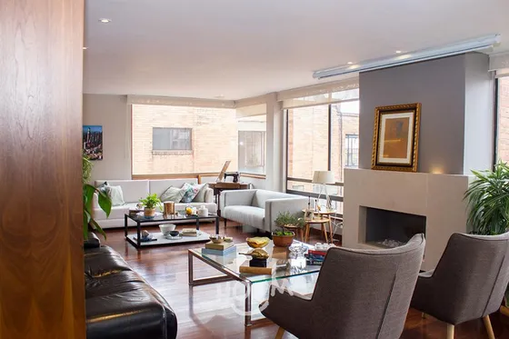 Apartamento En Las Acacias. 3 Habitaciones, 202 M², Id: 69036