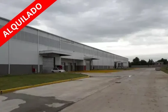 Naves Logisticas Ind, De 2200 M2 A 18.000 M2