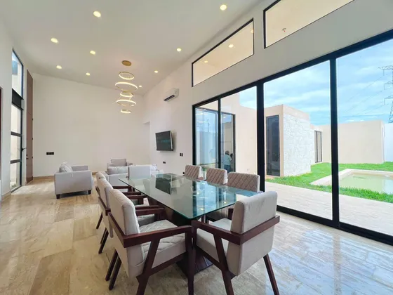 Casa En Venta Merida, En Privada Mod. A Plus, A 7 Meses.