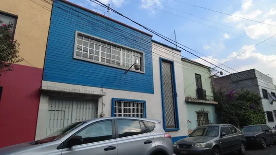 Casa Independiente 3 Recámaras Y Garage