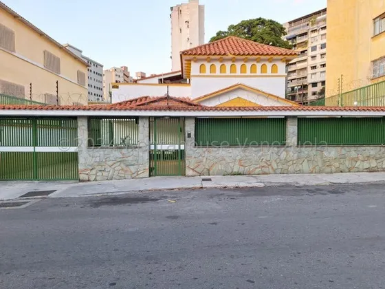 Los Chaguaramos Casa En Venta Mls #24-15710 Sl