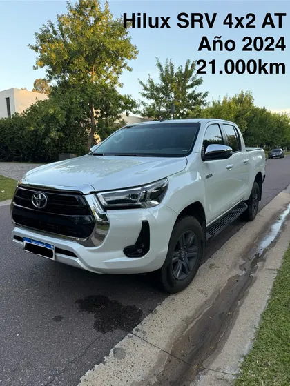 Toyota Hilux Pick-up 2.8 Cd Srv 177cv 4x2 At