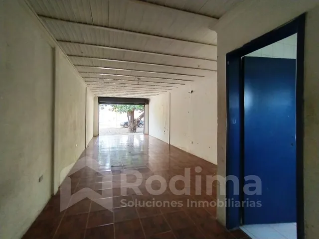 Local En Alquiler En La Urbanización La Fontana, La Morita