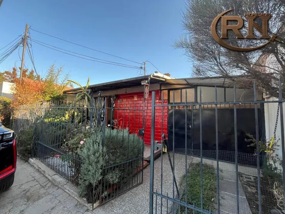 Vende Casa Remodelada 160mt2 3d+2b+2e Los Mastiles Macul