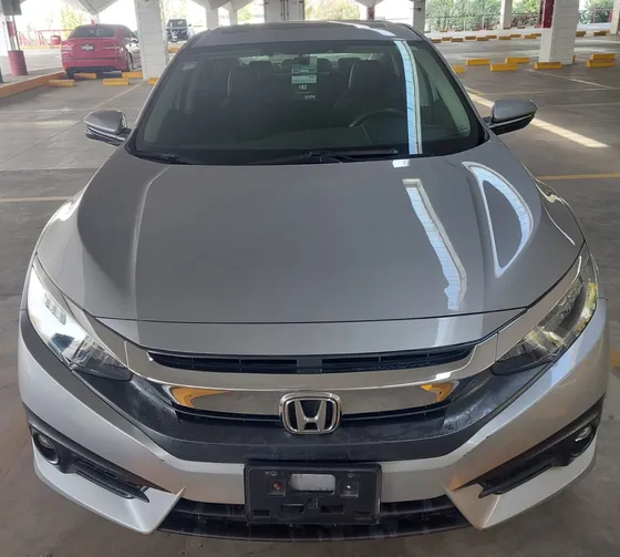 Honda Civic 1.5 Turbo Touring I-style Cvt