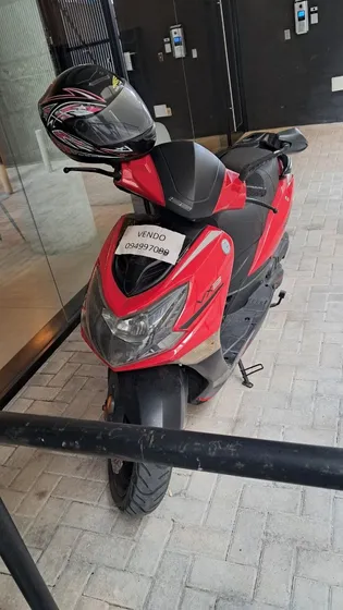 Yumbo Scooter Automatica Vx3 125