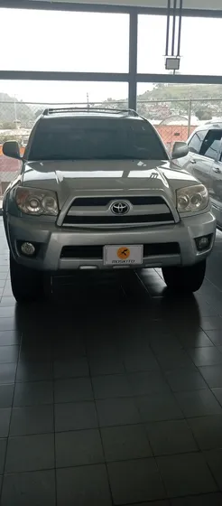 Toyota 4runner Sr5