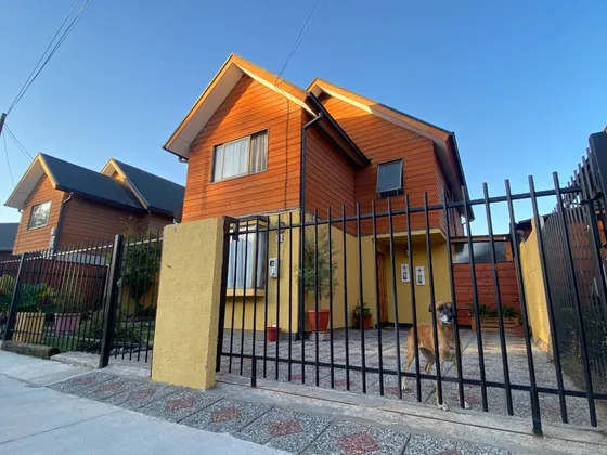 Linda Casa En Venta, Huertos De Machalí