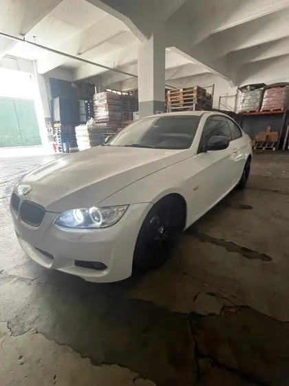 Bmw Serie 3 3.0 335i Coupe Sportive At 306cv